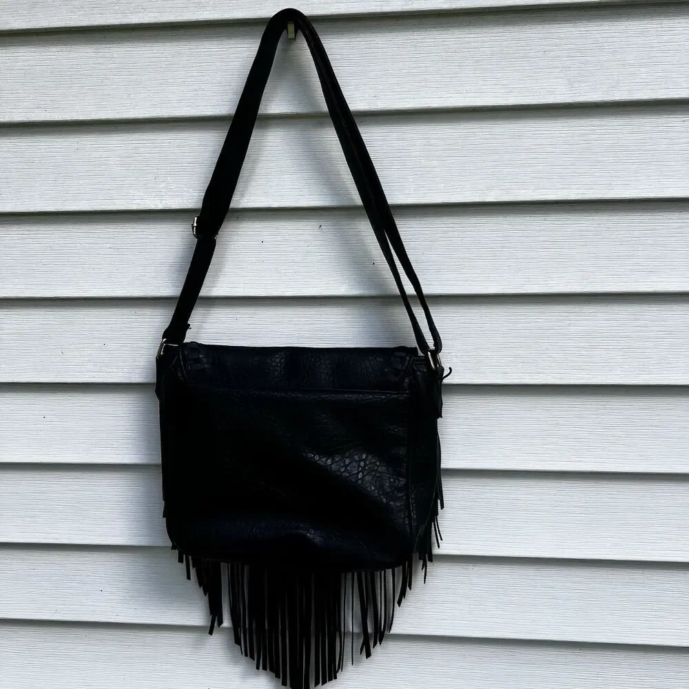 Rampage Black Boho Fringe Crossbody Bag Shoulder Purse Western Textured Pebble